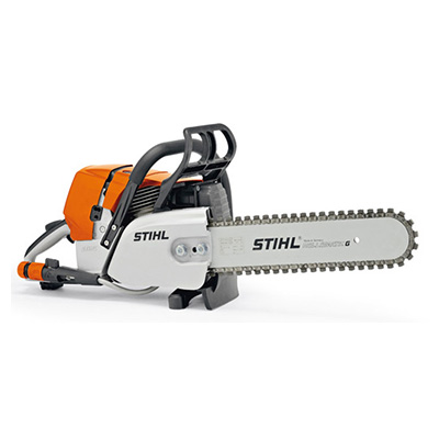 8. Dầu và hóa chất